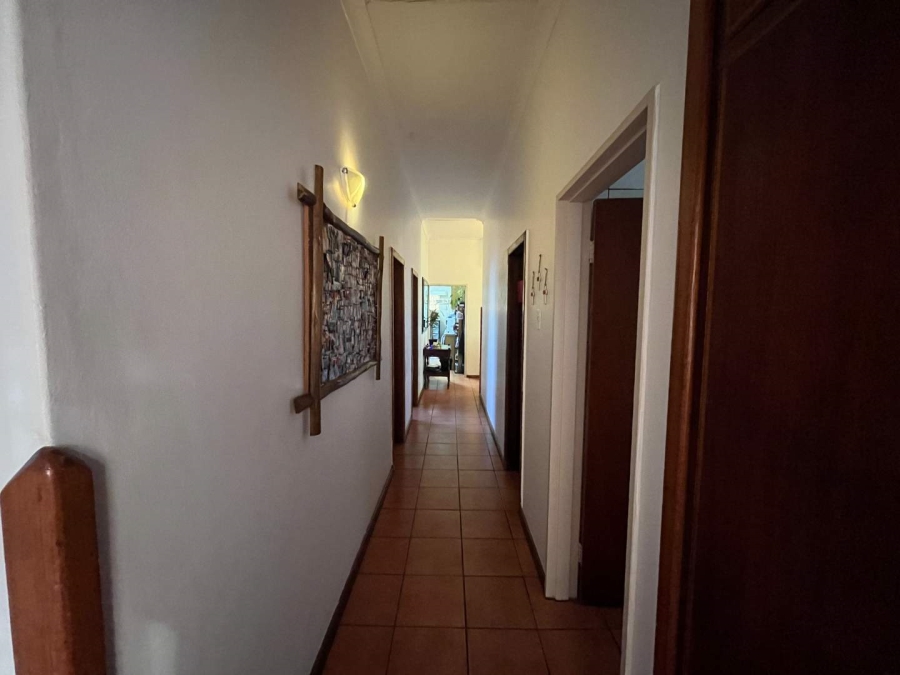 5 Bedroom Property for Sale in Die Rand Northern Cape